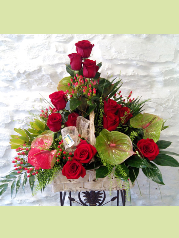 cesta rosas floristeria embora